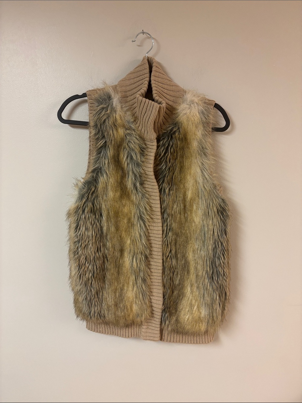 Michael Kors Faux Fur Trim Knit Vest XS Neutral Brown Taupe